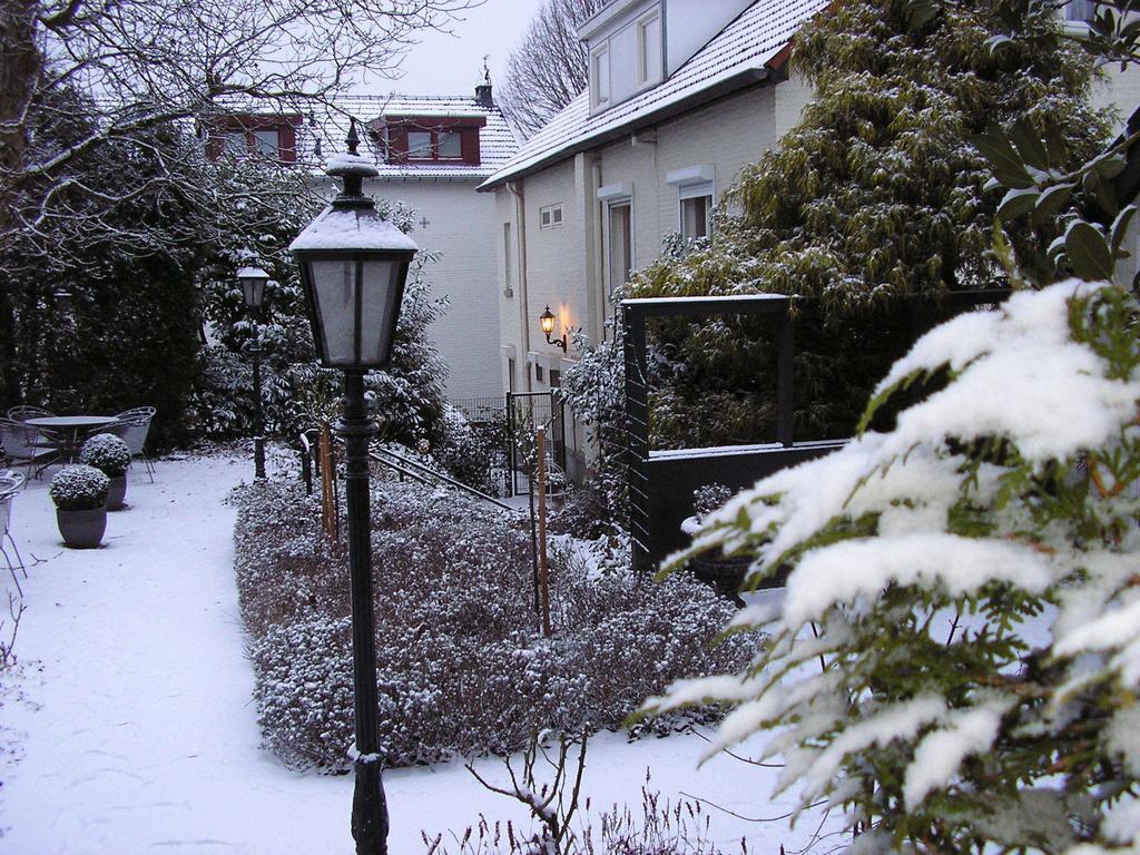 Walnut Lodge Bed & Breakfast Noorbeek Exterior foto